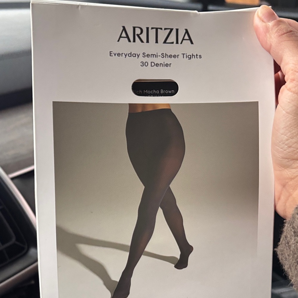 Aritzia Everyday Tights in Mocha Brown